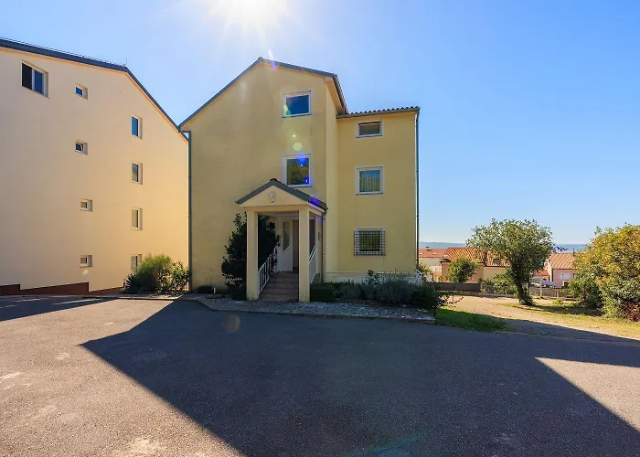 Cozy Dachgeschosswohnung Mit Meerblick, Klima, Wifi - Nur 350 Meter Zum Apartman *