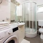 Cozy Dachgeschosswohnung Mit Meerblick, Klima, Wifi - Nur 350 Meter Zum Διαμέρισμα Dramalj