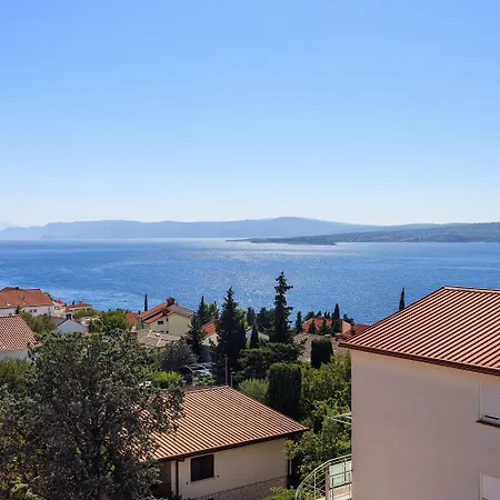 Cozy Dachgeschosswohnung Mit Meerblick, Klima, Wifi - Nur 350 Meter Zum